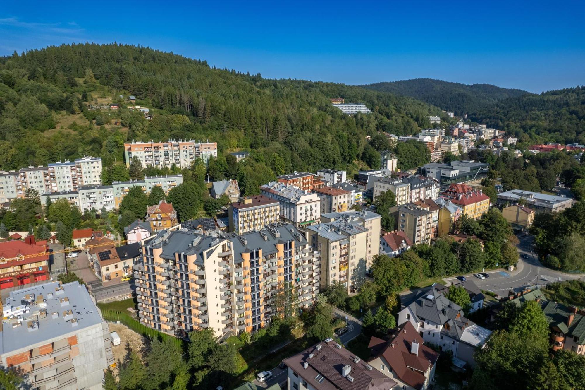 Aparthotel City Center Apartments Krynica Zdroj Dış mekan fotoğraf