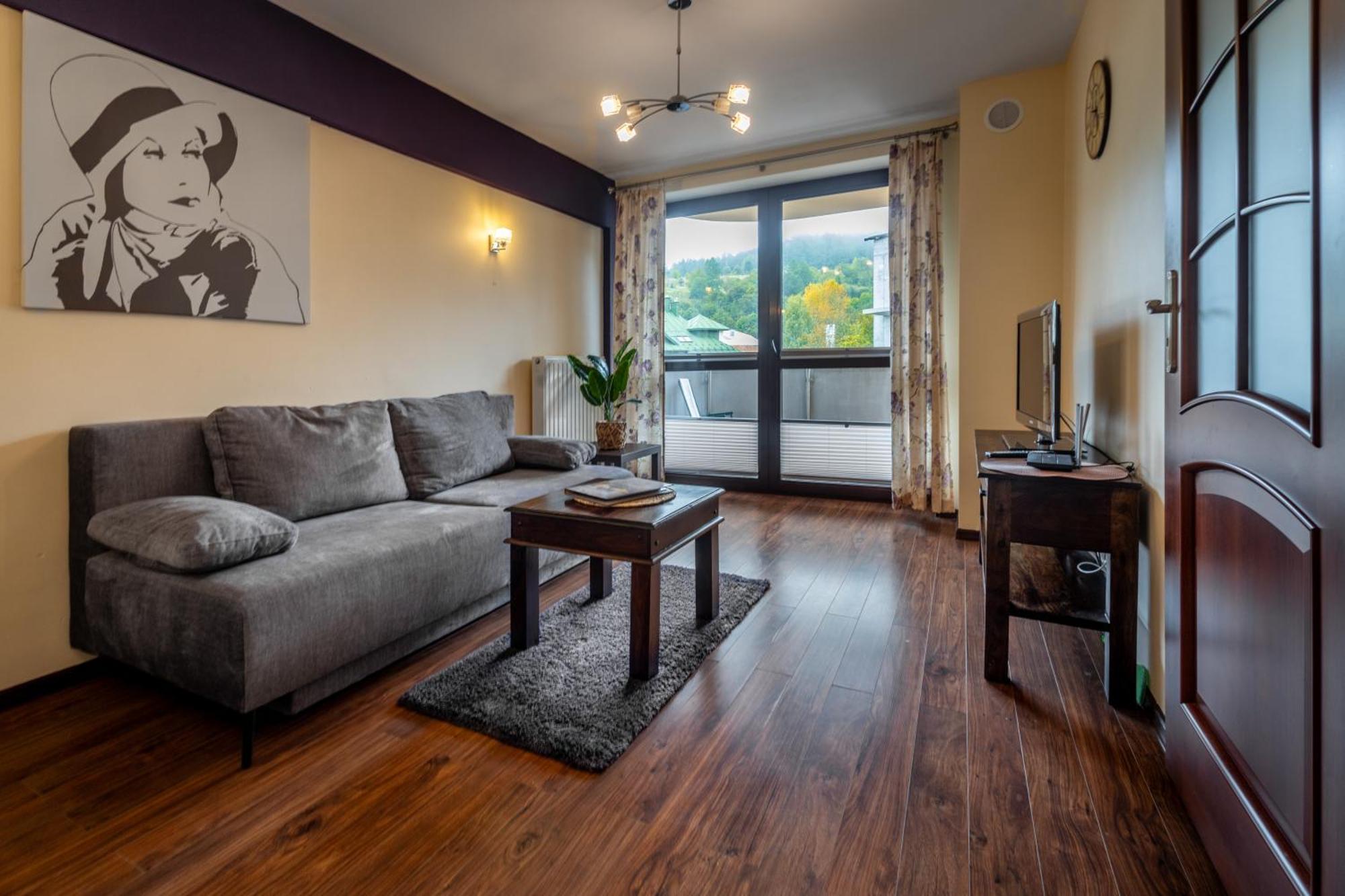 Aparthotel City Center Apartments Krynica Zdroj Dış mekan fotoğraf